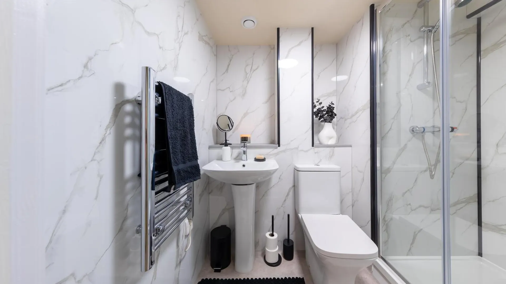 Apartment Timber Haven - Leeds City Centre United Kingdom